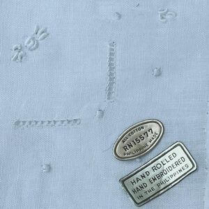 NWT vintage embroidered white cotton handkerchief